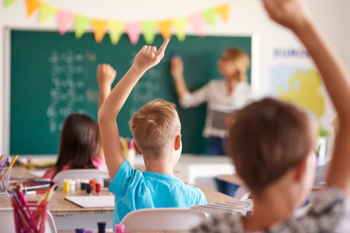 Se schimbă iar regulile în Educație. Examen de admitere în clasa a V-a pentru licee