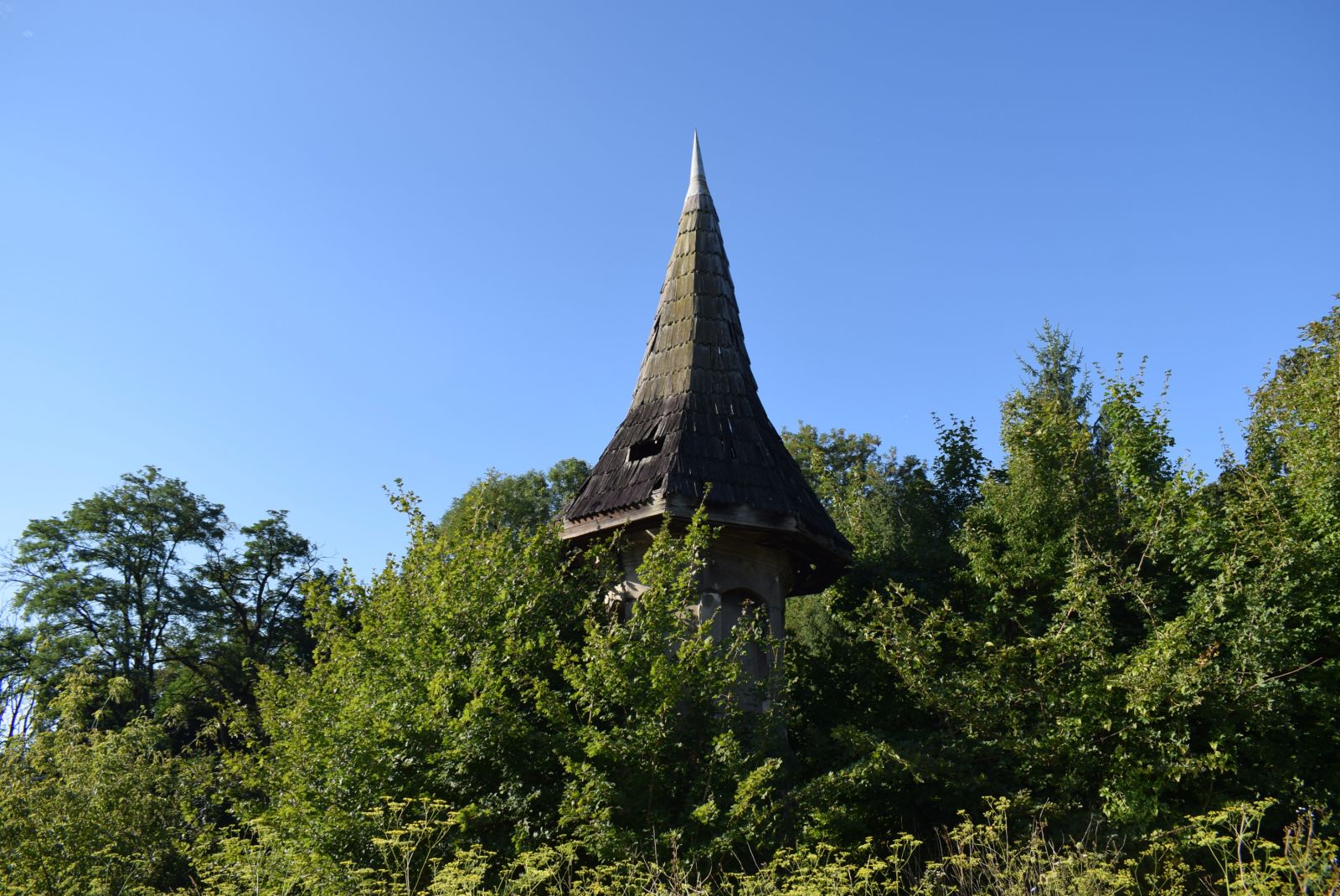 Turnuleţul de la Chip din Sighişoara, monument de secol XV-XVI, în pericol din cauza restituirii proprietăţilor