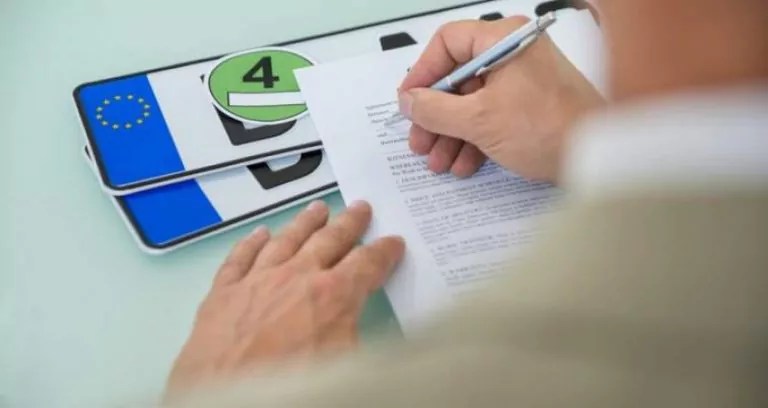 Revenire puternică, de 40%, a înmatriculărilor de mașini noi în septembrie. Ce mărci se cumpără