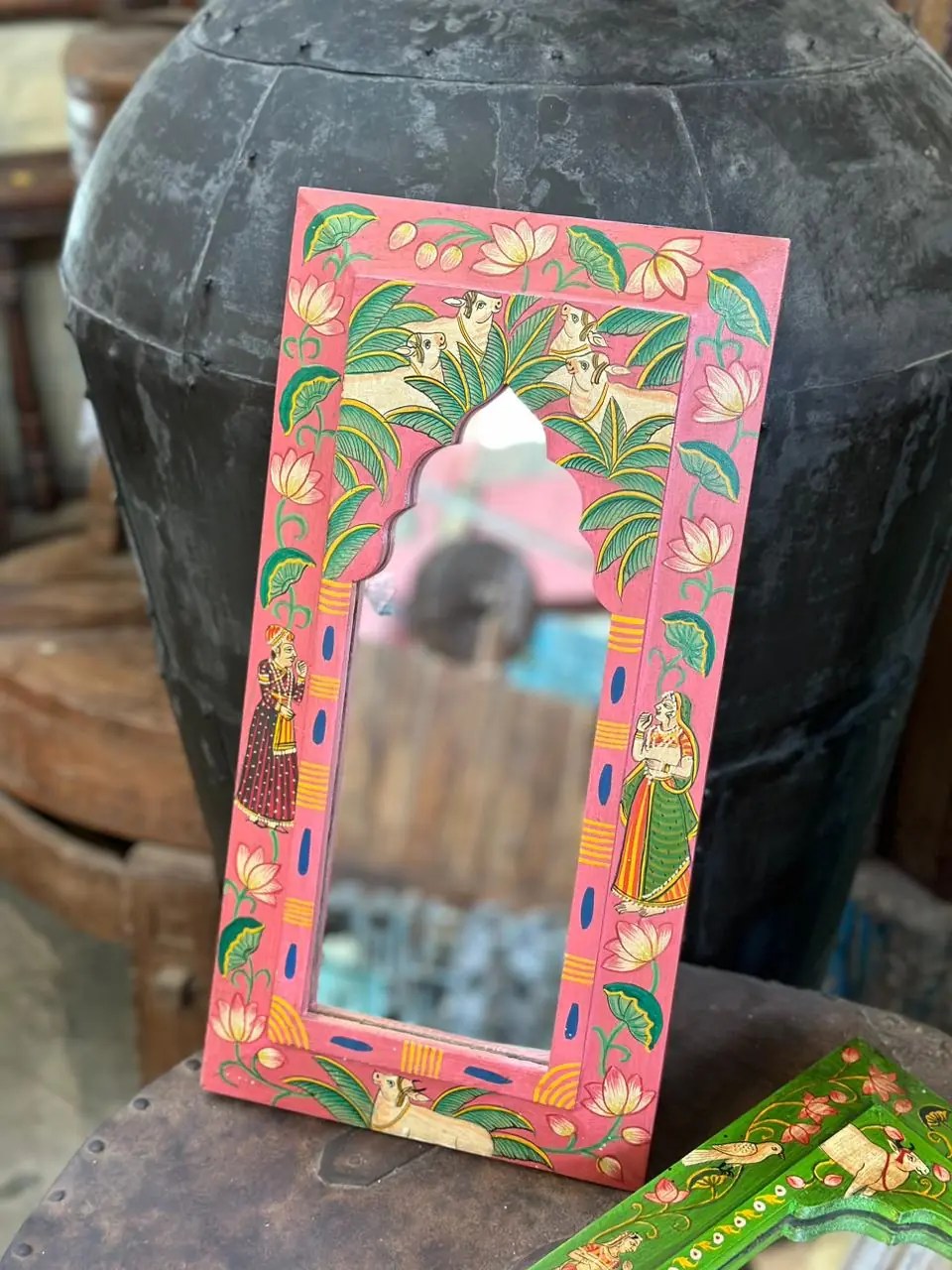 Purana Darwaza - Antique Teak Wood Furniture - Purana Darwaza