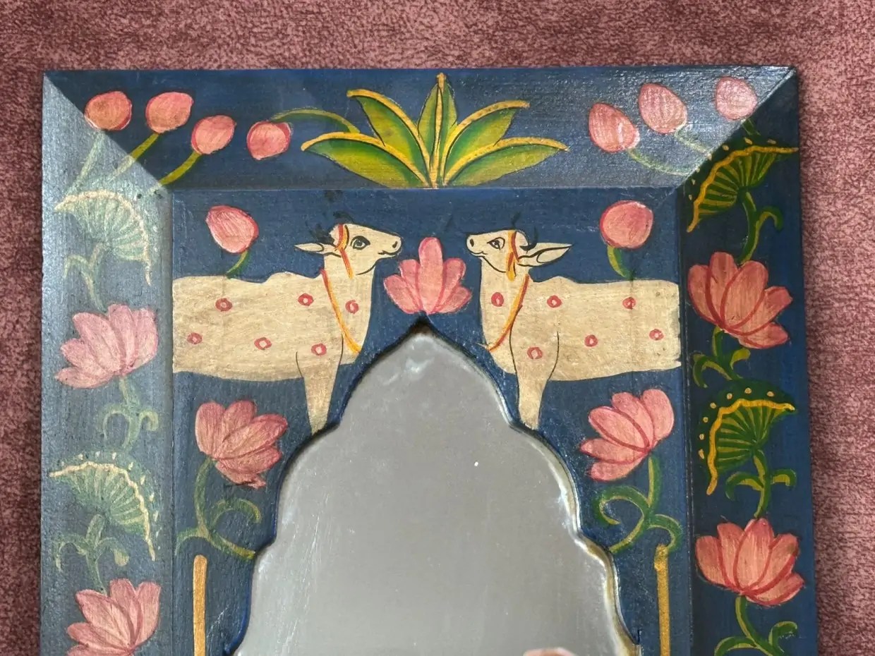 Purana Darwaza - Antique Teak Wood Furniture - Purana Darwaza