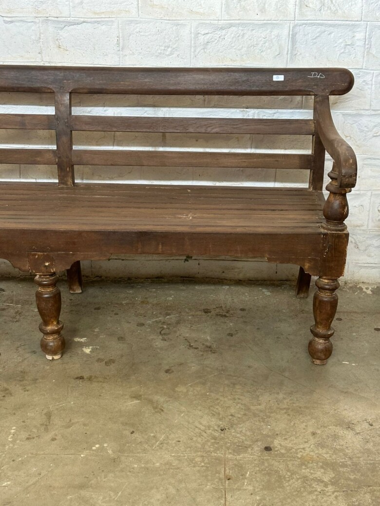 Purana Darwaza - Antique Teak Wood Furniture - Purana Darwaza