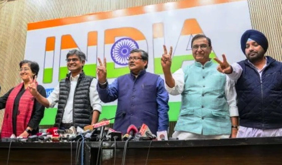 লোকসভা নিৰ্বাচনত দিল্লী, গুজৰাট, গোৱা-হাৰিয়ানাত মিত্ৰতাৰে প্ৰতিদ্বন্দিতা কৰিব কংগ্ৰেছ – আপে