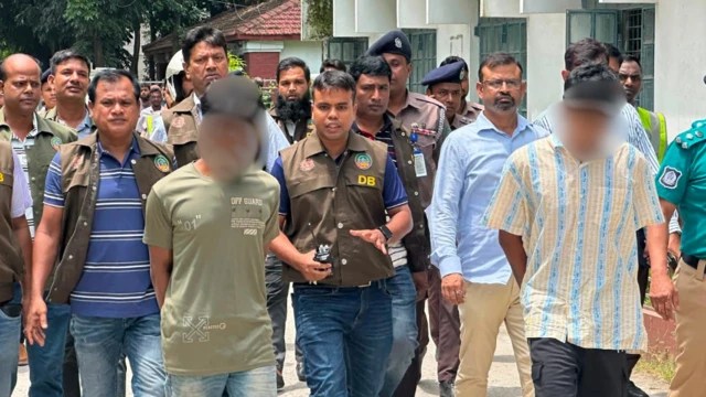 बांग्लादेश में एक हिंदू परिवार के चार सदस्यों की हत्या