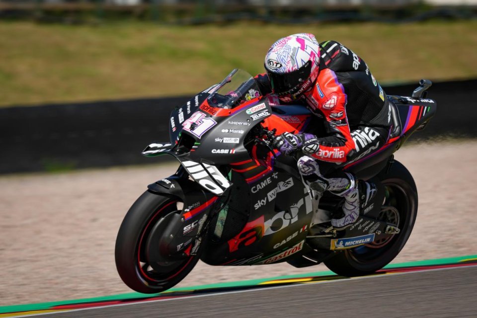 Aleix Espargarò : "sans la collision avec Quartararo j'aurais pu gagner"