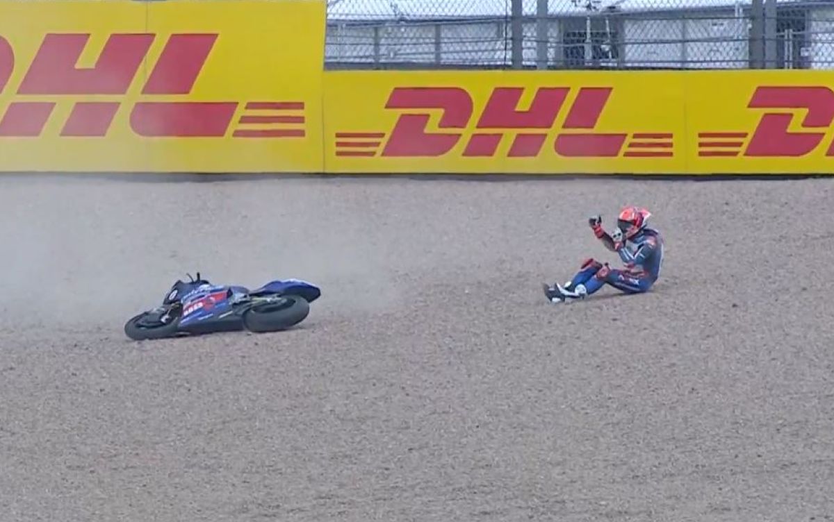moto2-tatay-crash-prove1-sachsenring