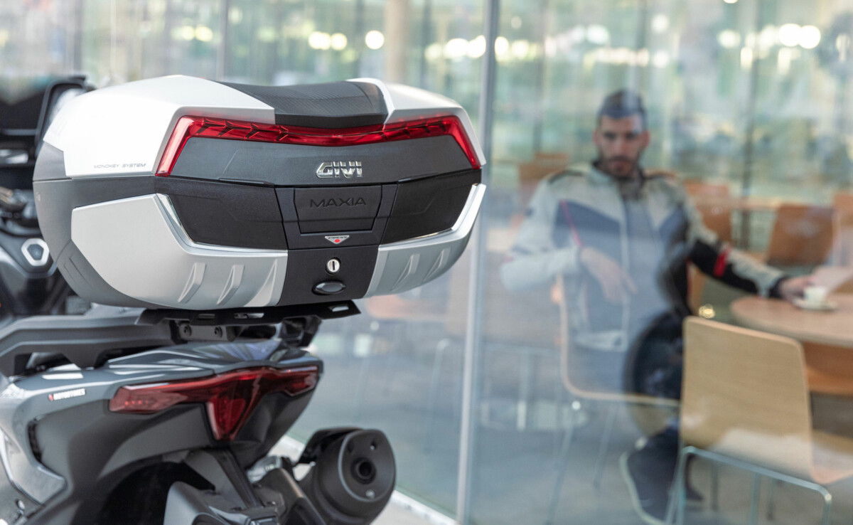 GIVI-MAXIA-URBAN