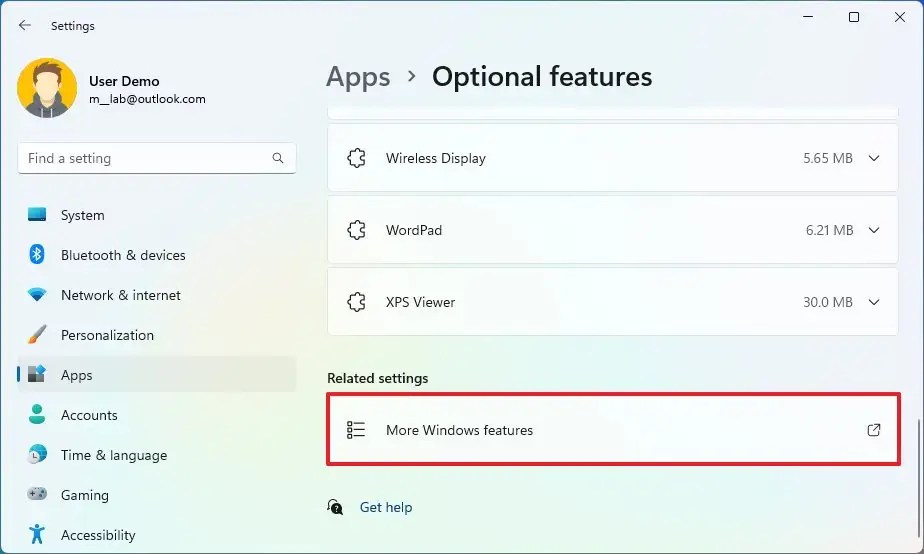 Windows features settings