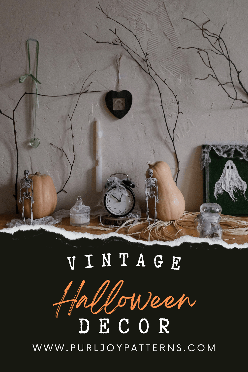 Create a warm and inviting home this Halloween with these beautiful vintage Halloween decor ideas! Discover cozy decorating inspiration featuring velvet pumpkins, antique accents, brass candlesticks, lanterns, and timeless fall touches. Perfect for creating an elegant Halloween home you'll love all season long. Save this for your fall decorating inspiration! 🎃🕯️🍂

#VintageHalloween #HalloweenDecor #HalloweenDecorIdeas #CozyHome #FallDecor #VintageDecor #HalloweenInspiration #CozyHalloween #HomeDecor #HalloweenAesthetic