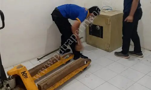Jasa Pindahan Brankas