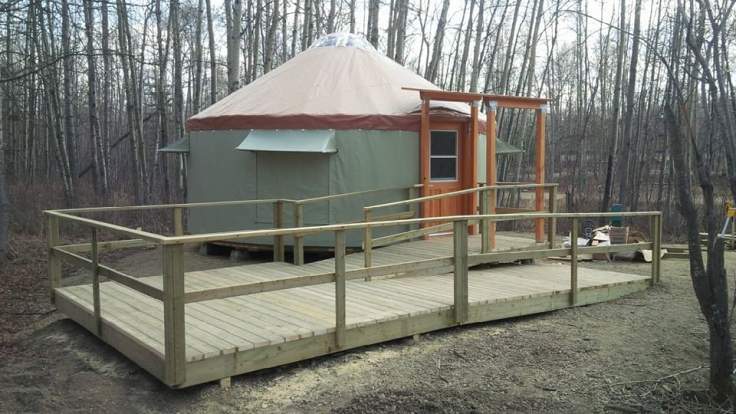 yurt pigeon lake provincial park alberta