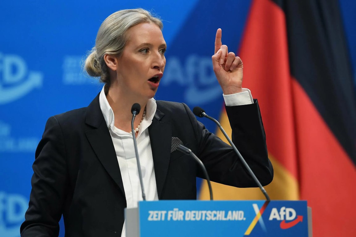 Allemagne : Alice Weidel (AfD) plaide pour un « Dexit » et la fin de l’Union européenne