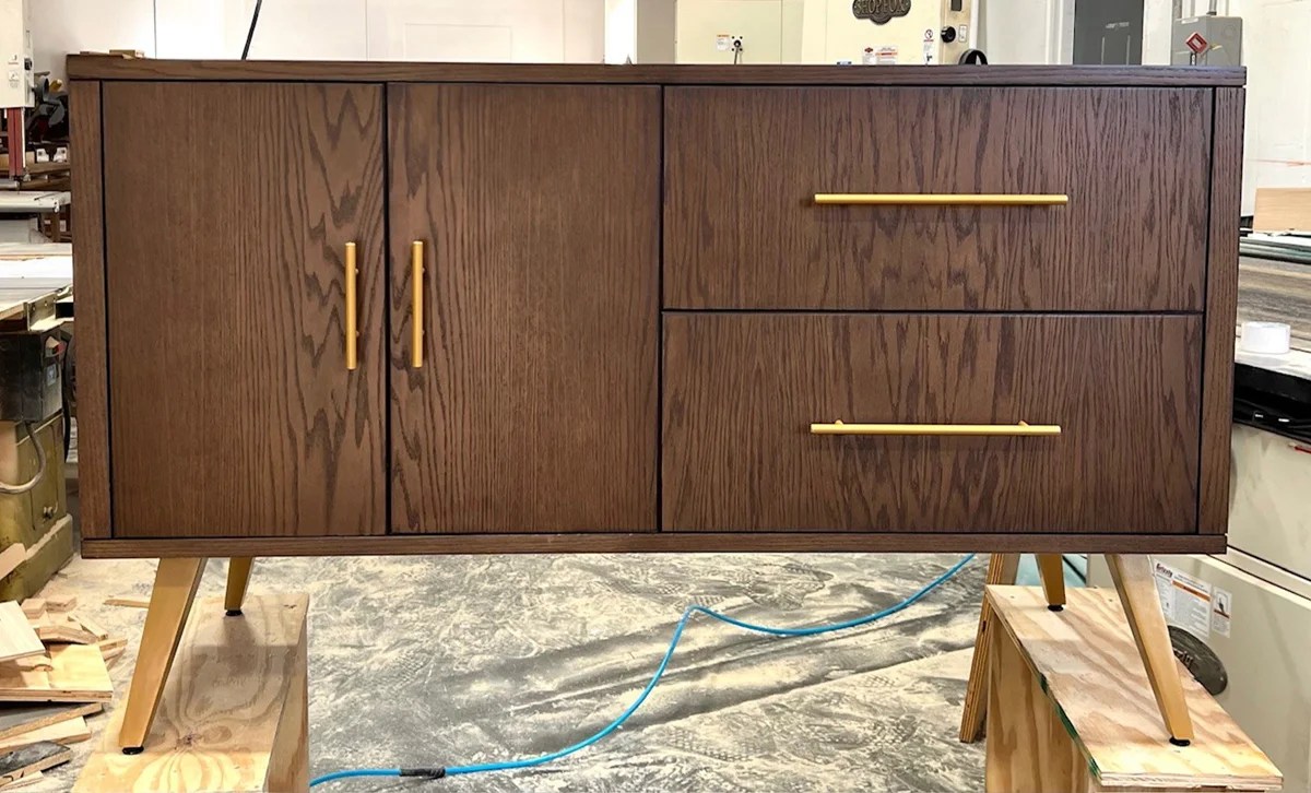 F-761 E3177 BUFFET TABLE