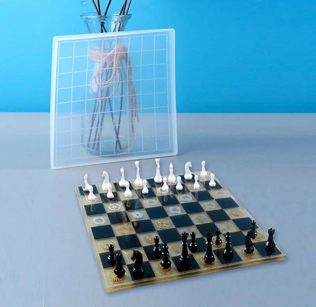 CHESS MOLD