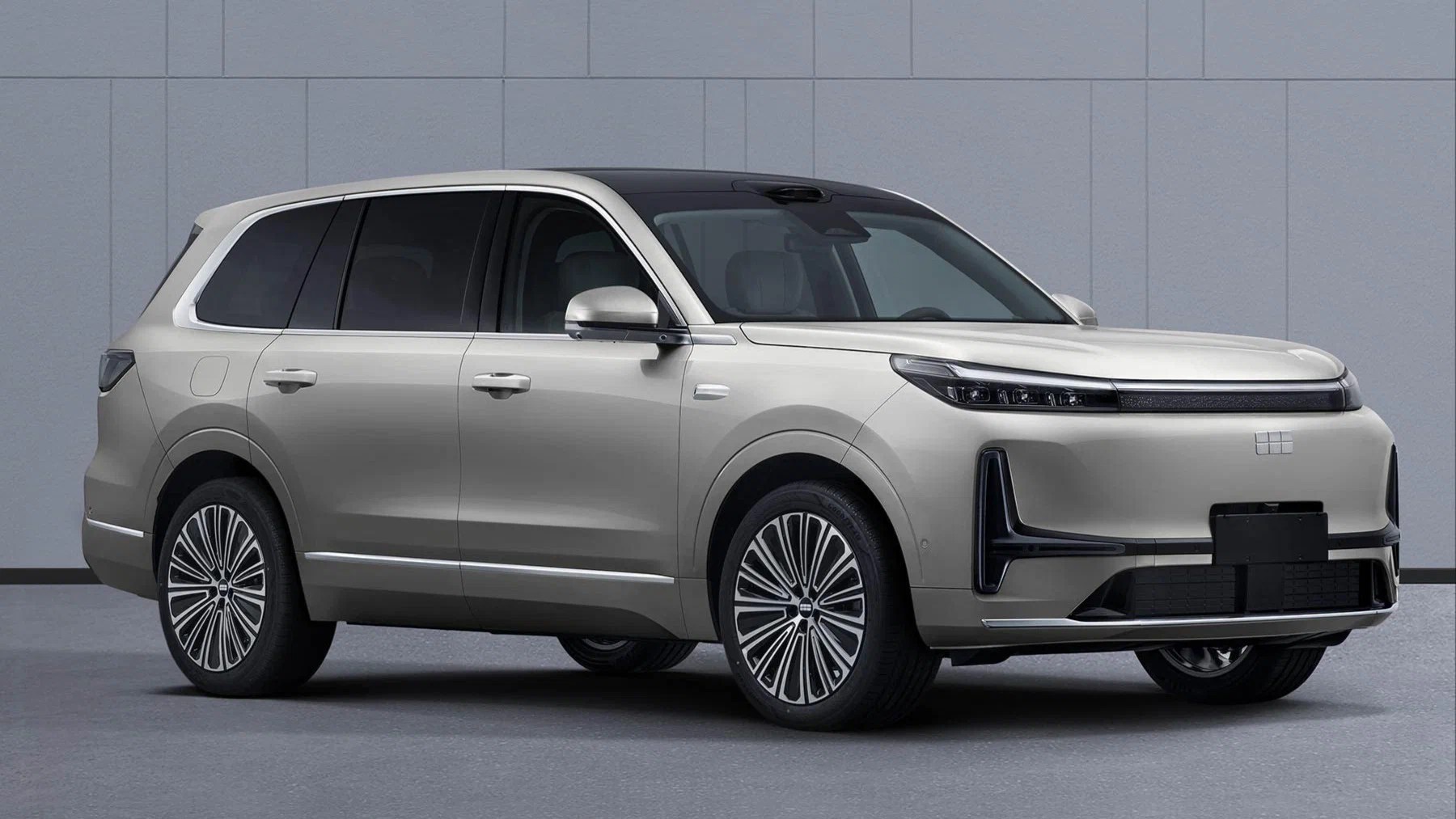 Geely Galaxy M9 necə maşındır?