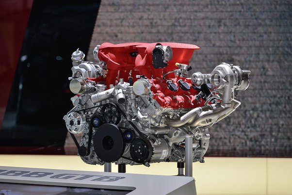 Does the alfa romeo giulia have a ferrari engine?
