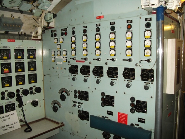 Difference Between Low Voltage High Voltage On A Marathon Motor What Is Cvt Capacitive Voltage Transformer Electricalwiki