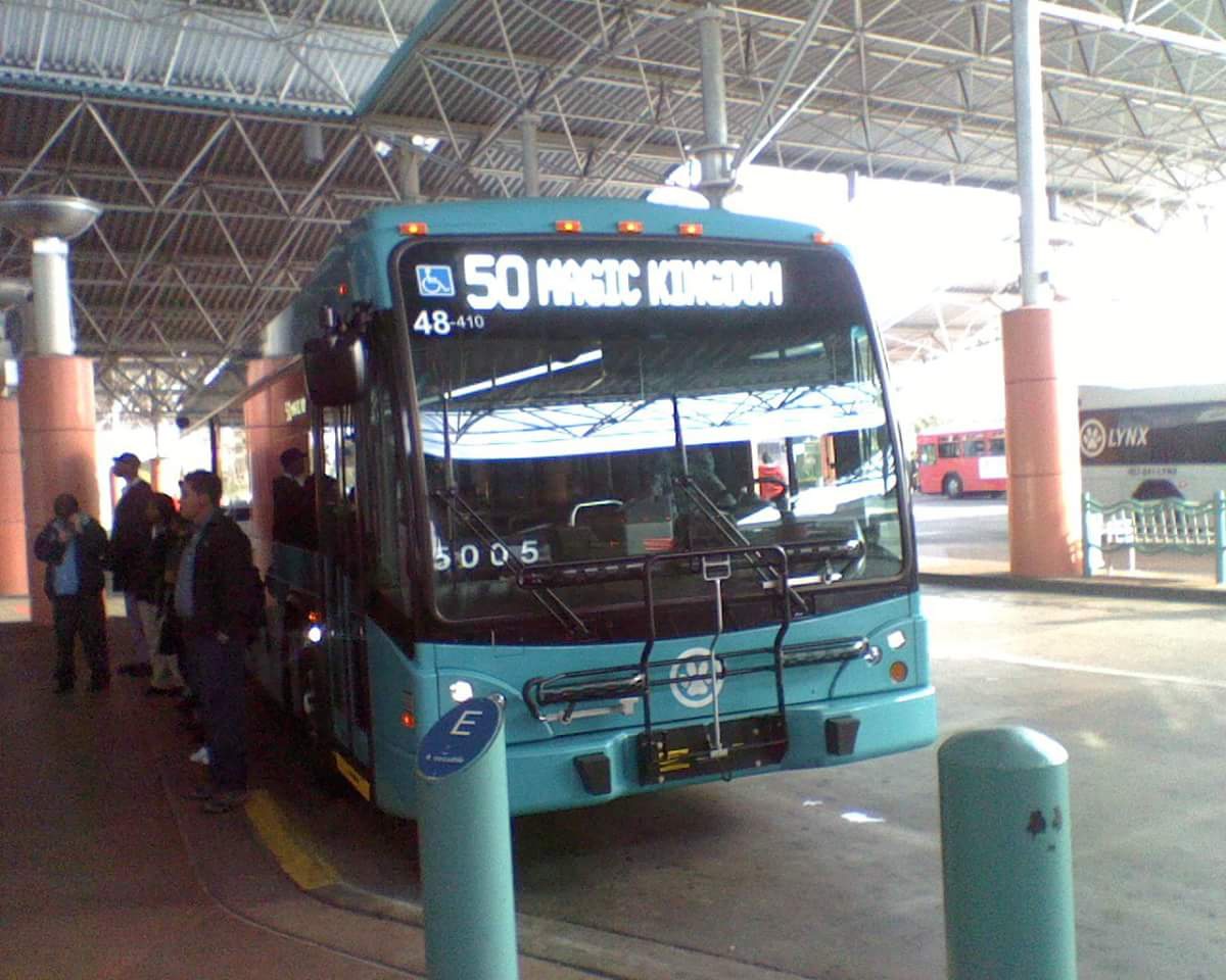 Why don&rsquo;t more Americans use public transportation? - Quora