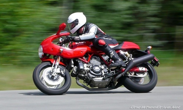 Part of the irony of the ducati sport 1000 biposto being used as the hero motorcycle in tron: What is the Ducati model displayed in the movie 'Tron Legacy'? - Quora