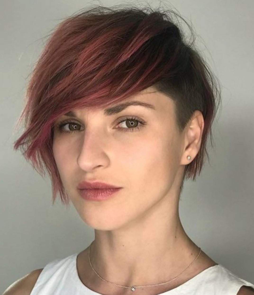Sometimes this style only requires hair that's long on top and short on the sides, sometimes it's more universally long. What Are The Best Feminine Hairstyles For Guys Quora