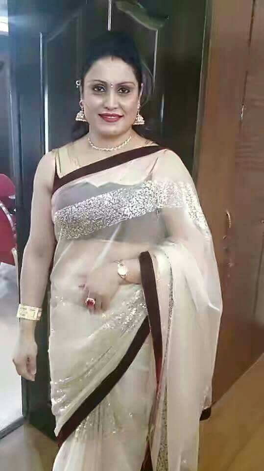 40 Aunty Navel Hottest Actresses Over 40 Tabu Navel In Transparent Saree 2021 Quotes Celebrity News Gossips Serial Actress Latest Jobs Health Tips Botibuzz How Prepared Would Someone Be Who