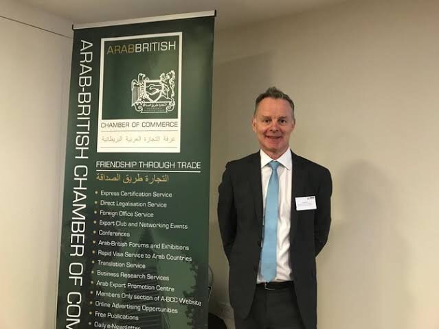 Apa saja profesi yang berkaitan dengan kegiatan pariwisata? - Quora