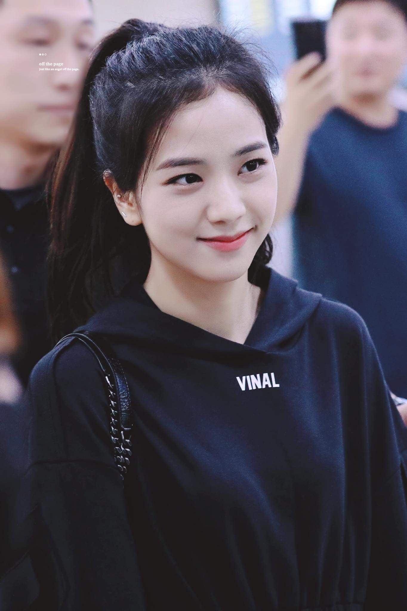 9 potret masa kecil jisoo blackpink . Which K Pop Idol Do You Think Has Bad Facial Features And Why Quora