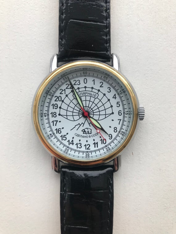 Mengenal Cara Kerja Jam Tangan Secara Mekanis Meskipun rangkaian analog juga dapat dibuat dalam bentuk IC kerumitannya membuat sistem analog itu.