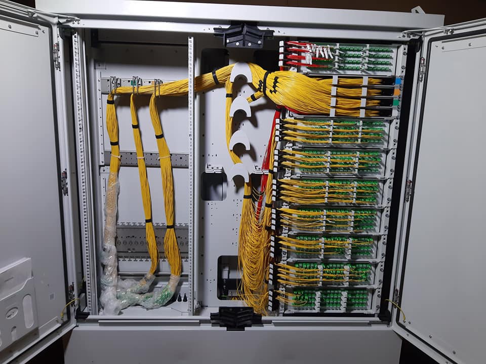 Ada berapa macam warna serat fiber optik? - Quora