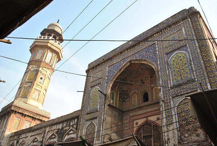 Mengapa Masjid Wazir Khan di Lahore begitu terkenal? - Quora