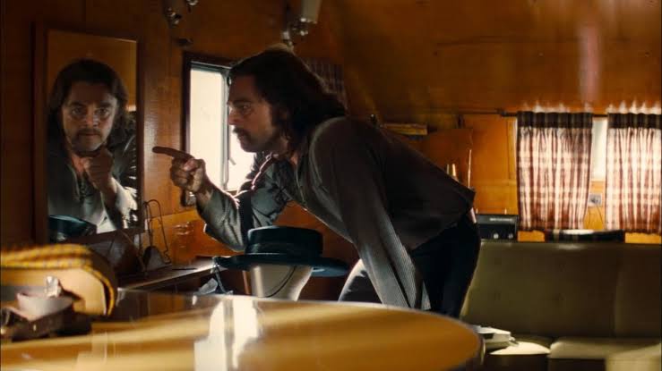 Apakah ada aktor yang mengimprovisasi dialog dalam film Quentin Tarantino?  - Quora