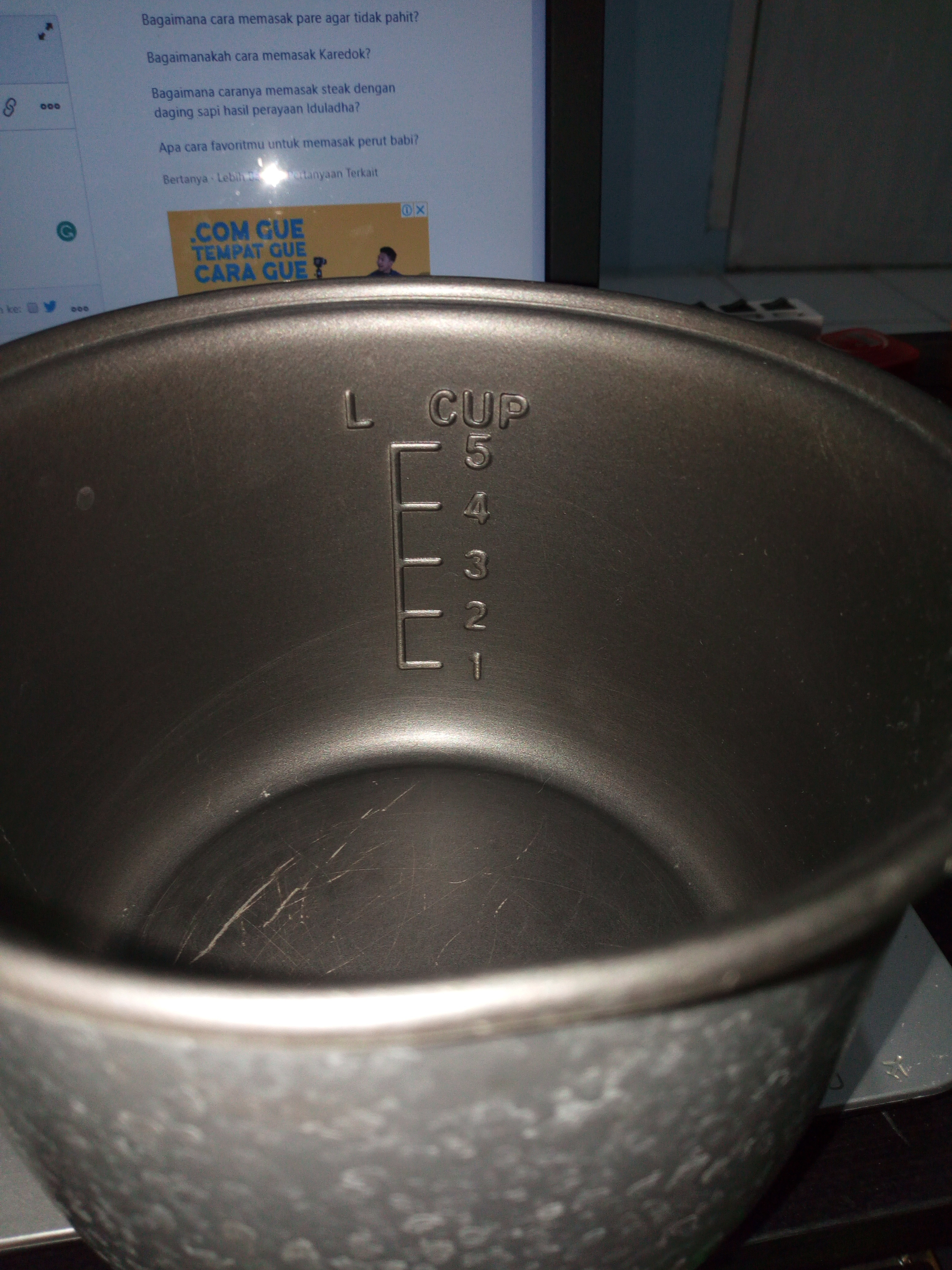 Bagaimana cara mengukur takaran air untuk memasak nasi dengan baik? - Quora