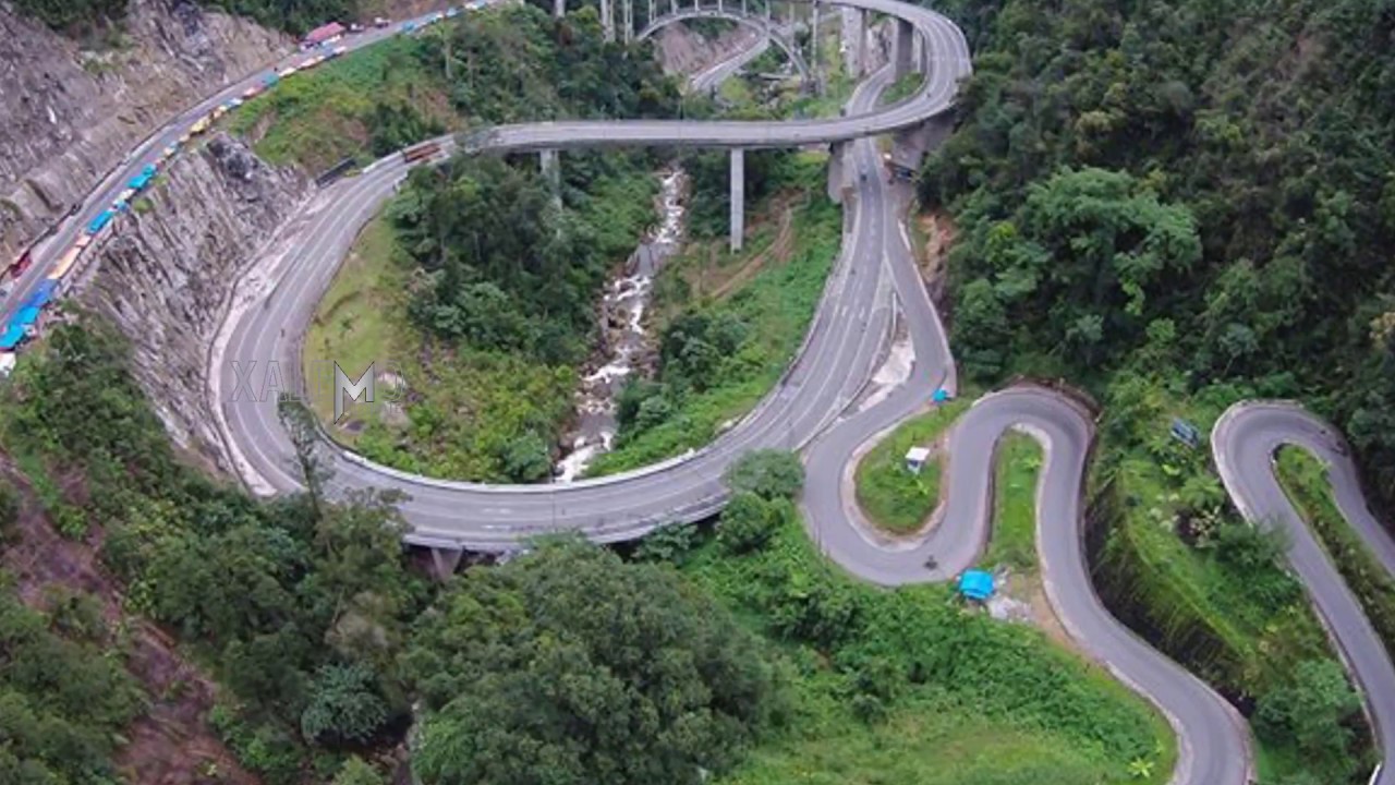 Mengapa jembatan kelok 9 tidak dibuat lurus saja? - Quora