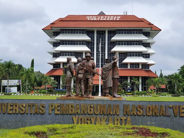 Akreditasi merupakan sebuah nilai yang diberikan . Mengapa Peminat Upn Veteran Tinggi Padahal Akreditasi Kampus Tidak Terlalu Tinggi Siswa Ambis
