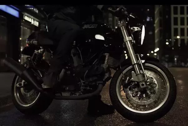 Ducati In Tron Legacy / Olivia Wilde As Quorra In Tron Legacy Olivia Wilde Image 22614919 Fanpop
