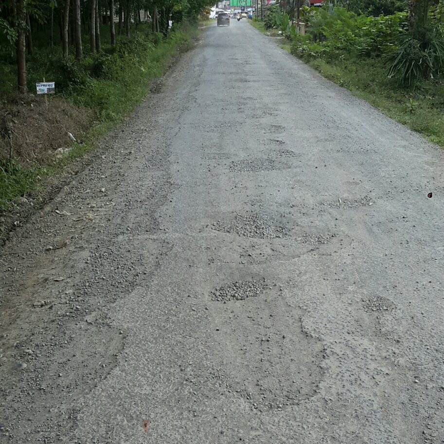 Lowongan kerja alfamart tahun 2021 lulusan sma smk d3 d4 s1 s2 semua jurusan loker tahun. Why Are The Roads In Indonesia So Bumpy Quora