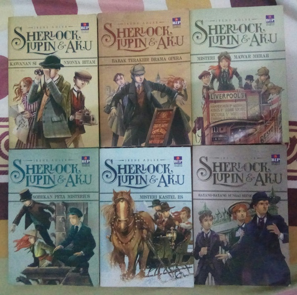 U vindt er het sherlock holmes museum al moet gezegd dat het exterieur van het huis in de serie opgenomen . Apakah Arsene Lupin Dan Sherlock Holmes Sewaktu Remaja Pernah Menjadi Sahabat Quora