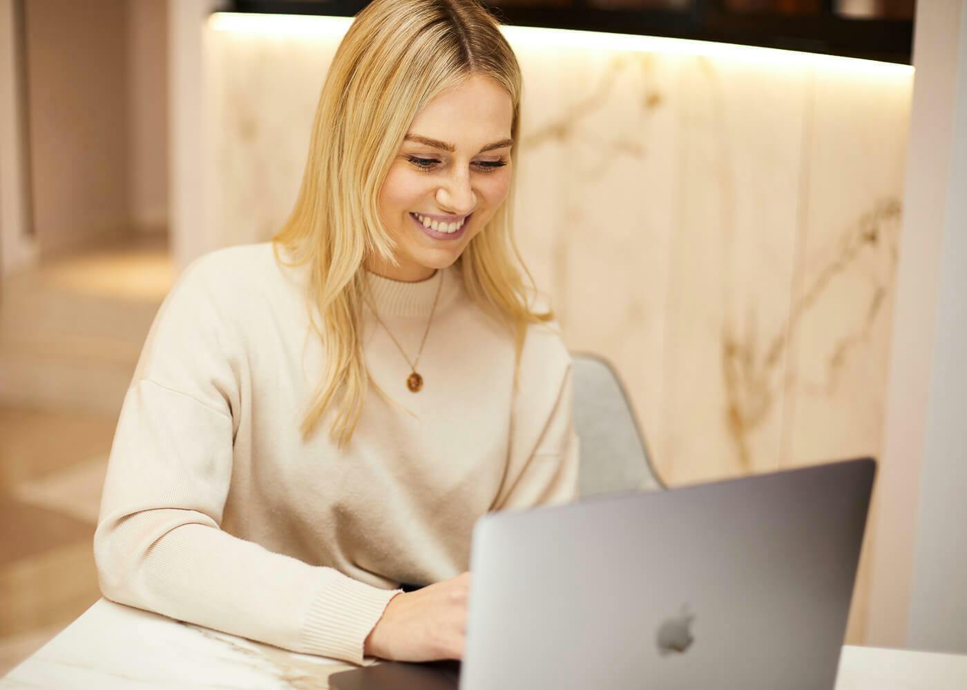 Expert Help Book An Appointment - Ocean Background Collection - Retina Quality