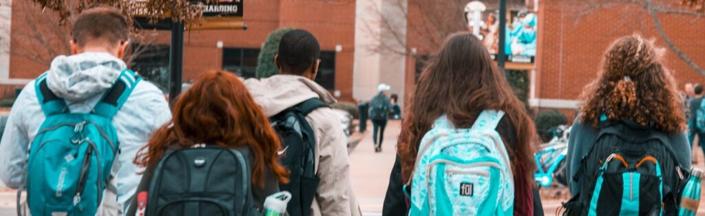 The Best Checking Accounts for College Students in 2025: Compare Top Banks and Perks The Best Checking Accounts for College Students in 2025: Compare Top Banks and Perks