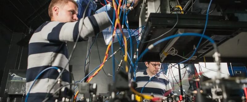 Quantech Sal Midis Group - Premium Ocean Background Gallery - Mobile