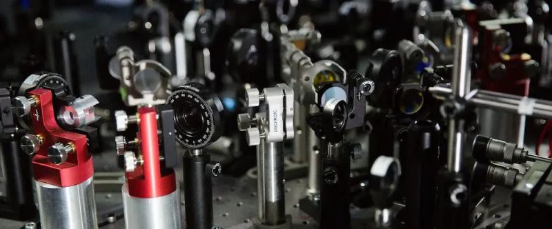 Quantech Sal Midis Group - Premium Dark Design Gallery - Ultra HD