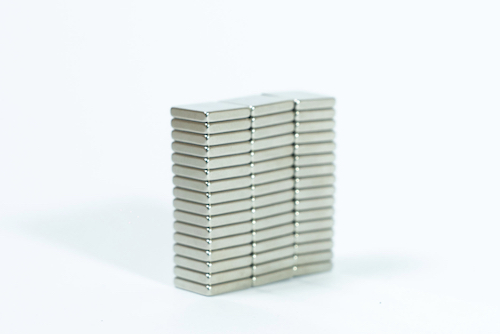 Quantum Locking 4 Magnets Quantum Levitation - Premium Nature Photo Gallery - HD