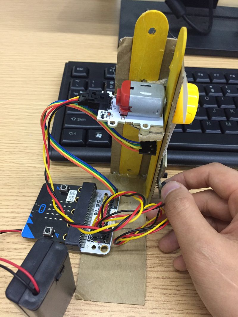 Motor-driven fan mechanism built by a student