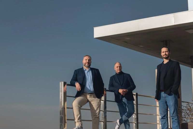 Multiverse Computing Invests 25m In Quantum Software Ardentchain - Download Ultra HD Minimal Background | Full HD