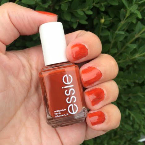 Fall 2016 Essie Playing Koi Review