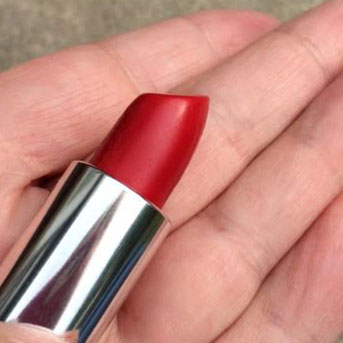Clinique Kisses Long Last Soft Matte Crimson Lipstick Review
