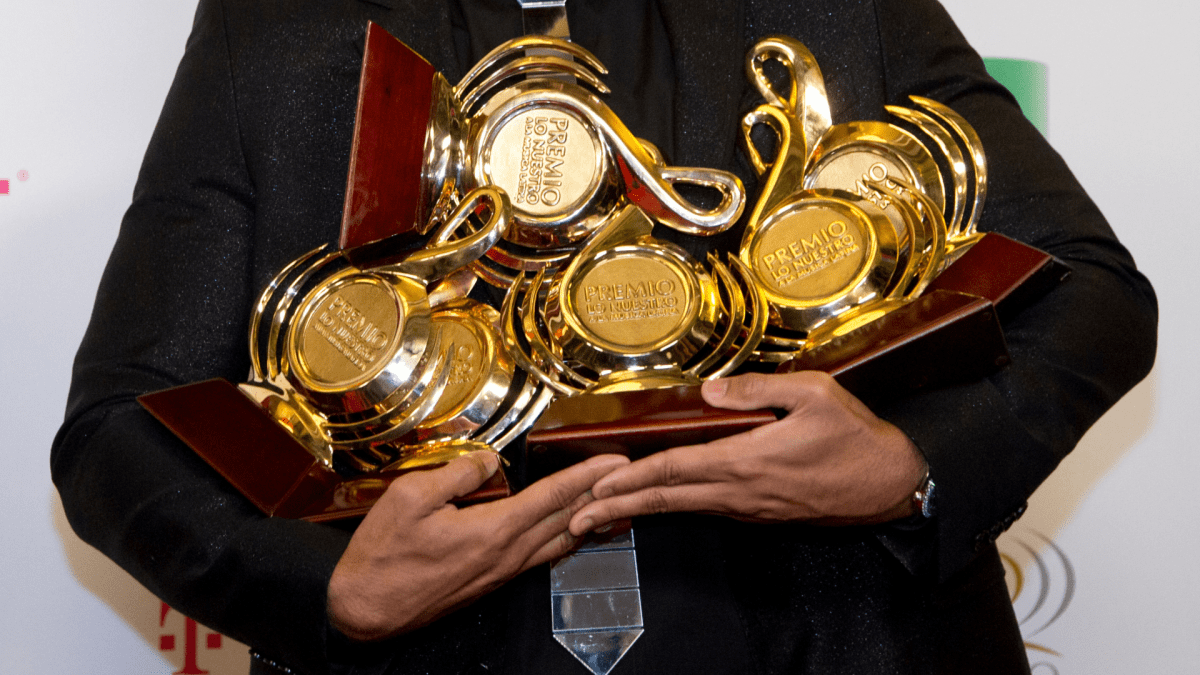 Shakira Dominates Premio Lo Nuestro 2025 with Six Awards, Full List of Winners