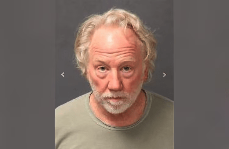 Busfield Turns Himself In on Abuse Charges
