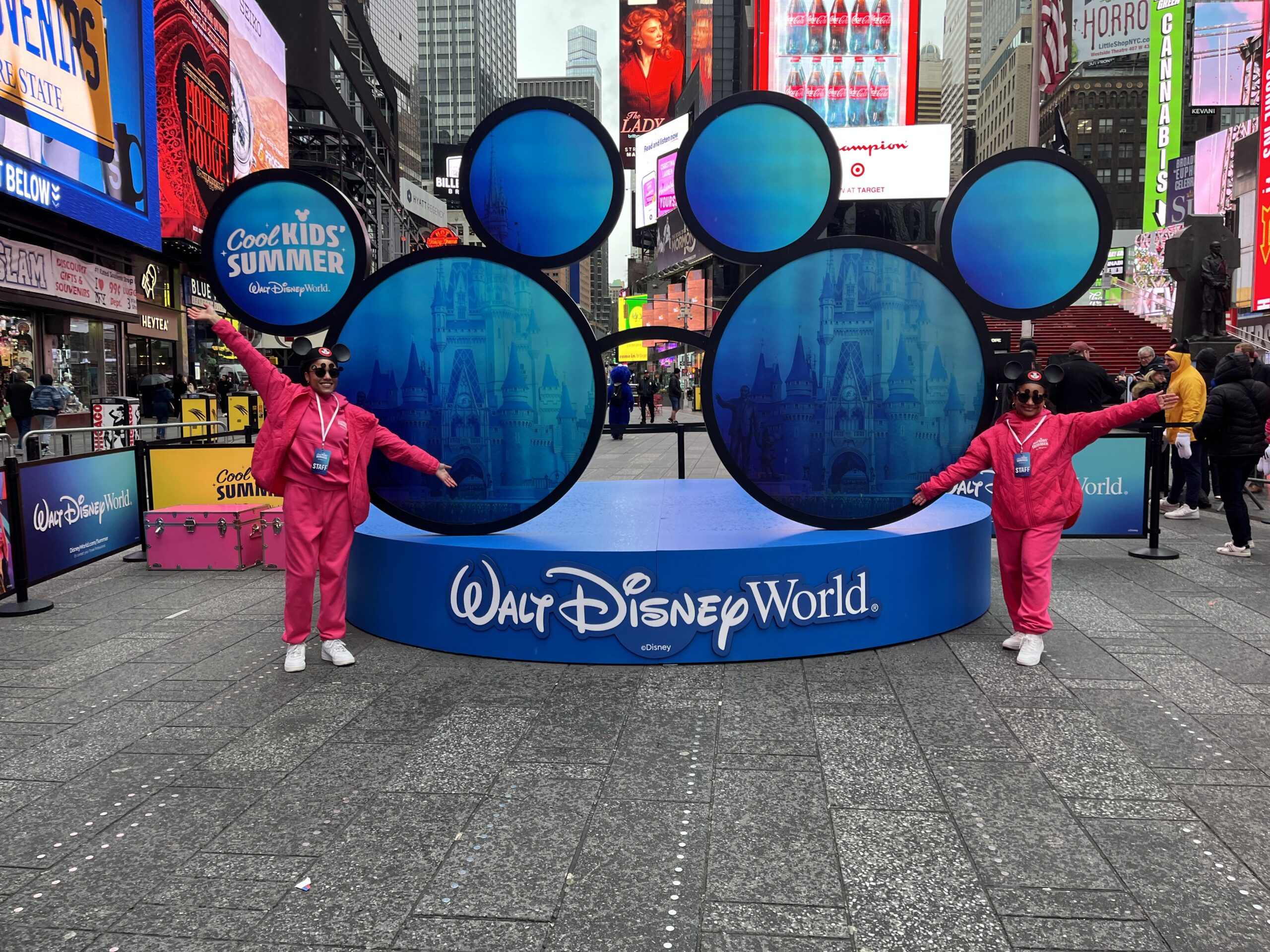 Disney World Pops Up in Houston with Giant Mickey Ice Cream and Freebies