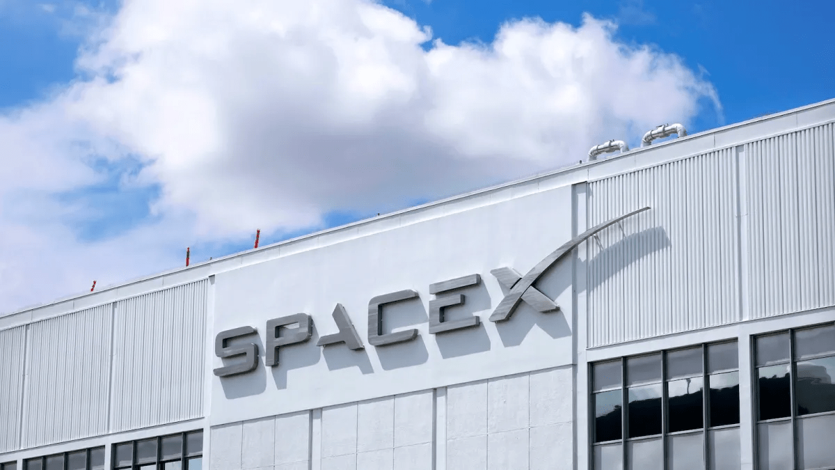 SpaceX Files for IPO, Targets $1.75 Trillion Valuation